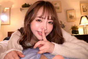 Anh gia sư luyện thi đại học bất lực trước cô học trò nghiện xoa đầu vú